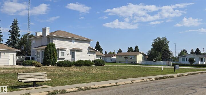 Property Photo:  5802 52 Street  AB T9C 1J2 