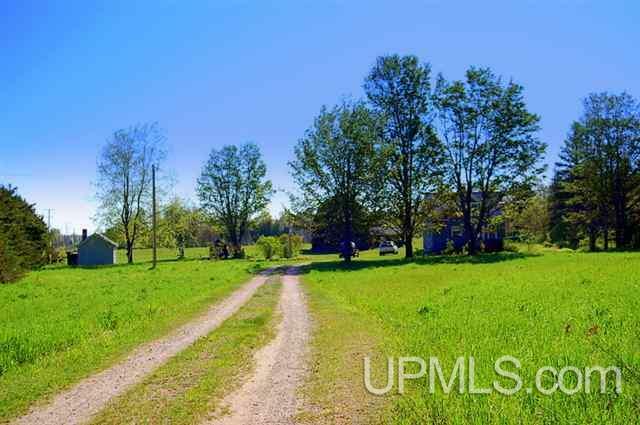 Property Photo:  307 Lawson Road  MI 49885 