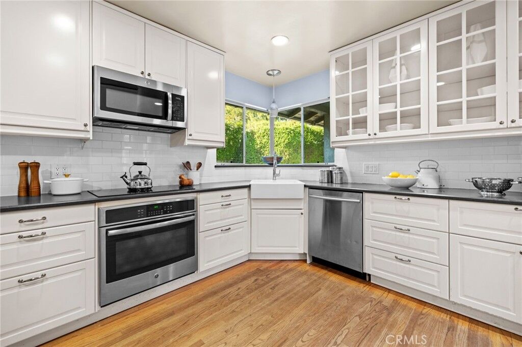 Property Photo: 3640 Via Palomino CA 90274