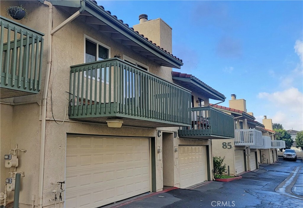 Property Photo:  87 Tennessee Street C  CA 92373 