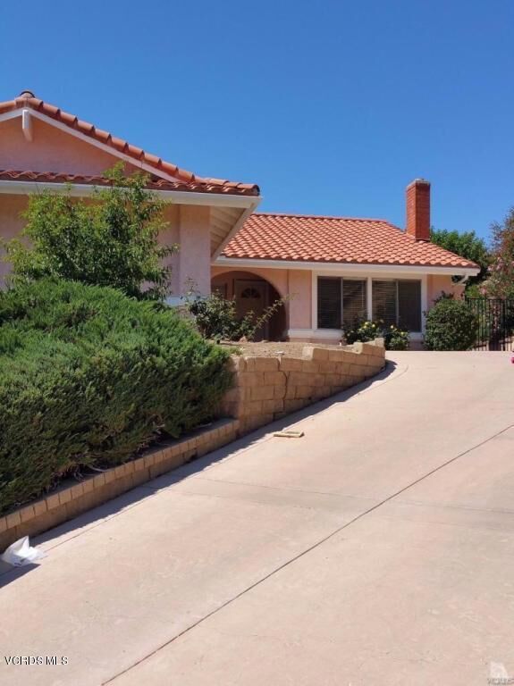 Property Photo:  28625 Quaint Street  CA 91301 