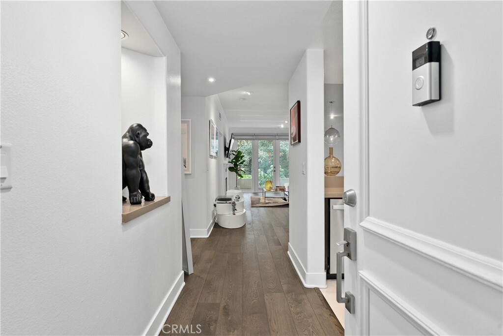 Property Photo:  2253 Martin 209  CA 92612 