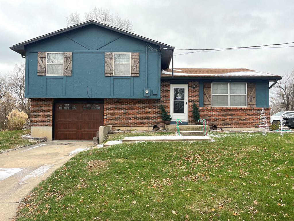 Property Photo: 639 Missouri Avenue MO 64601
