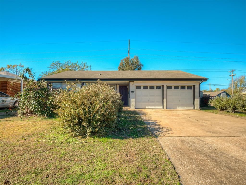 Property Photo:  4300 Sunnylane Circle  OK 73115 