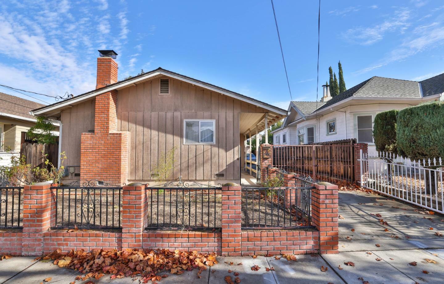 Property Photo:  266 North 11th Street  CA 95112 