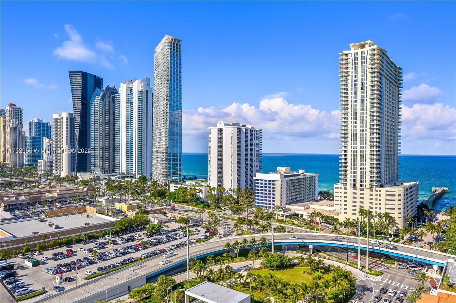 Property Photo:  200 Sunny Isles Blvd Ph1  FL 33160 