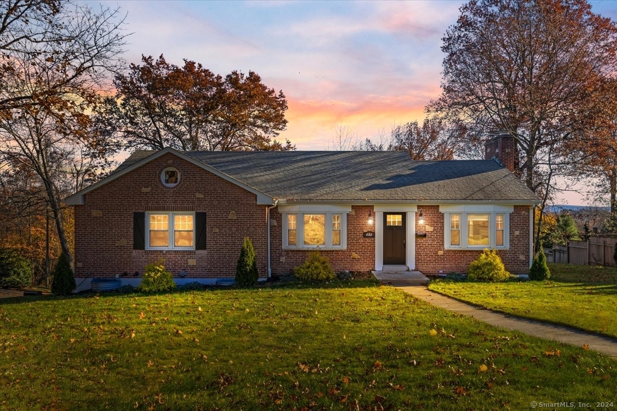 Property Photo: 484 Ridge Road CT 06109
