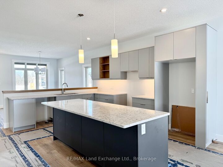 Property Photo: 358 Ivings Drive ON N0H 2C3