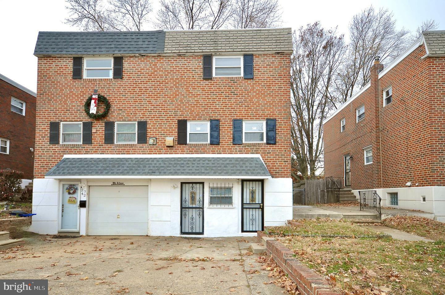 Property Photo:  2740 Welsh Road  PA 19152 