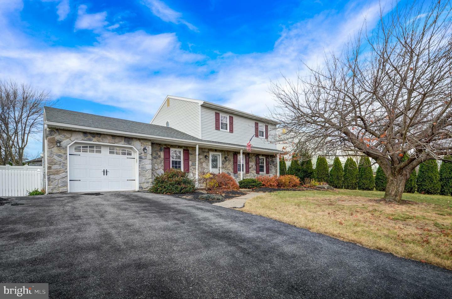 Property Photo:  131 Damascus Drive  PA 19510 