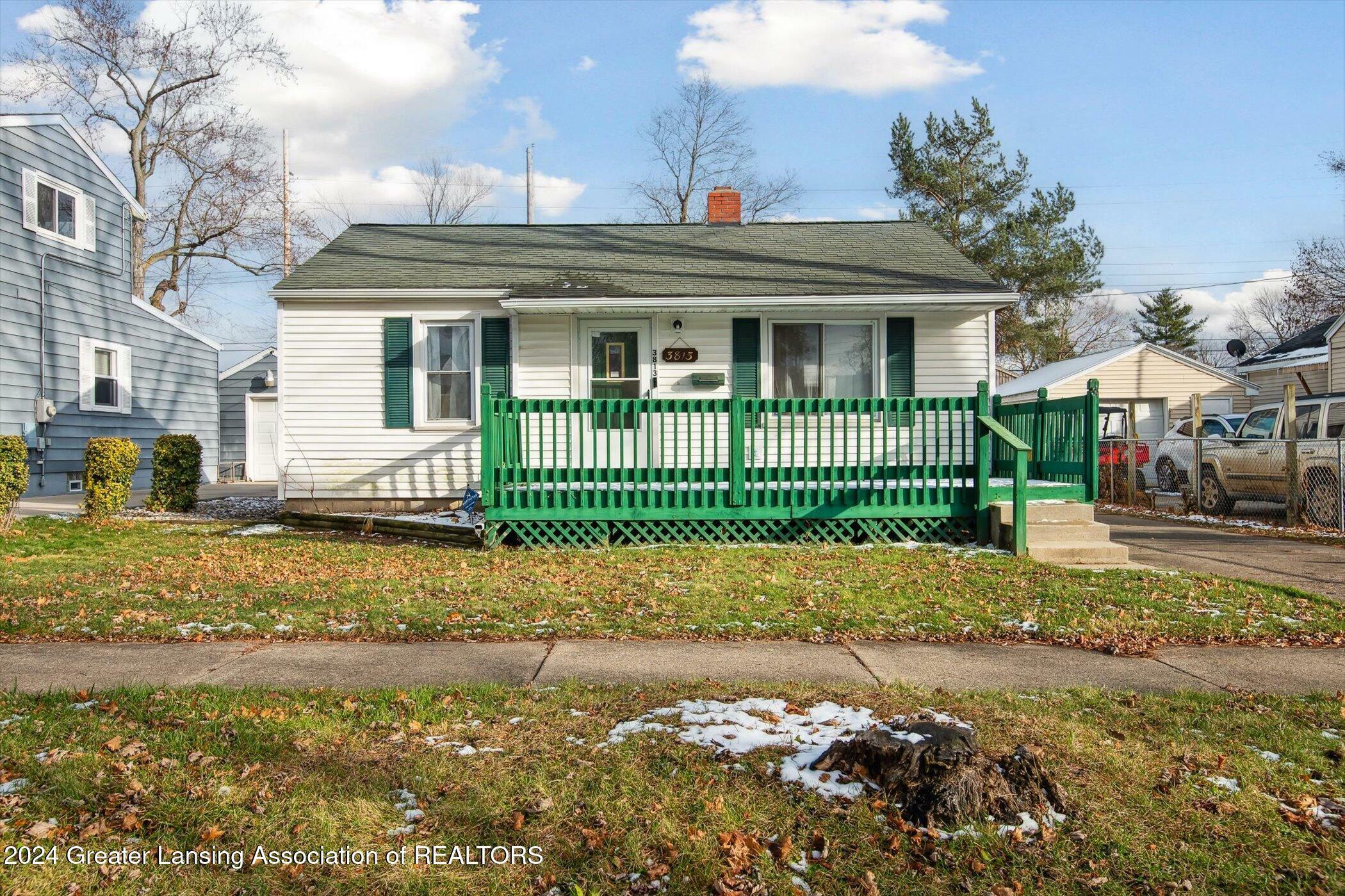 Property Photo:  3813 Glenwood Avenue  MI 48910 