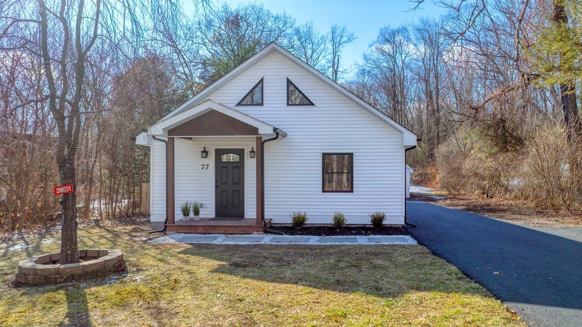 Property Photo:  77 Mountain Road  NY 12481 