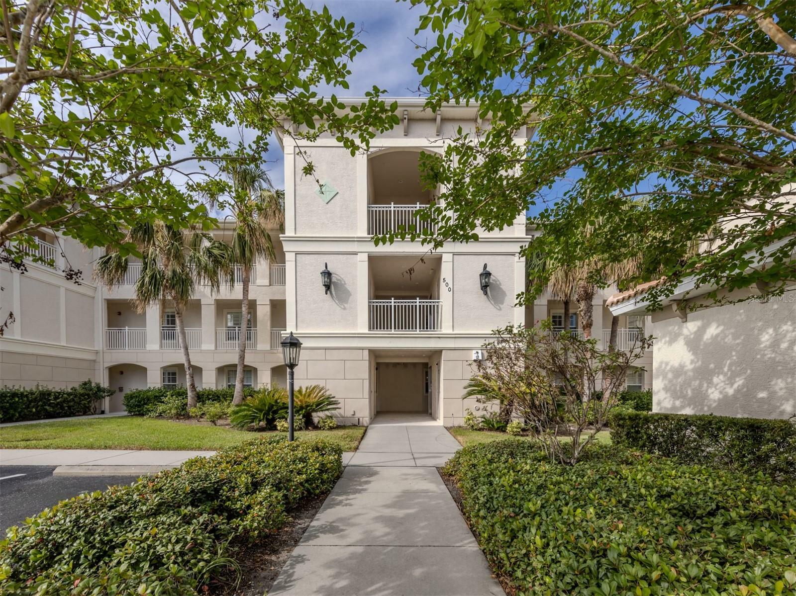 Property Photo:  500 San Lino Circle 521  FL 34292 