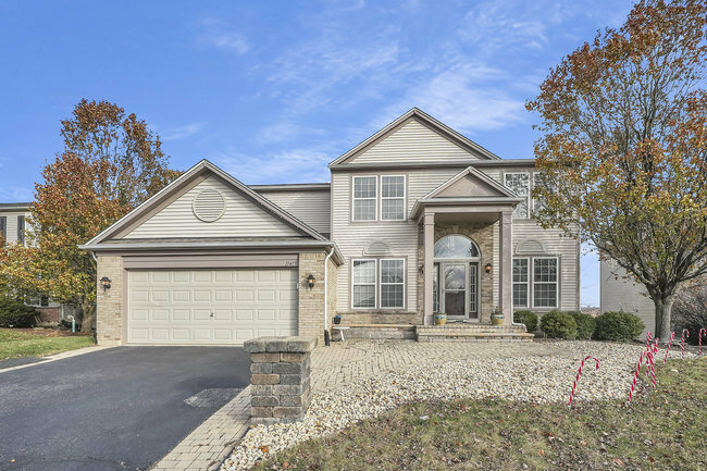 Property Photo:  11413 S Glenn Circle  IL 60585 