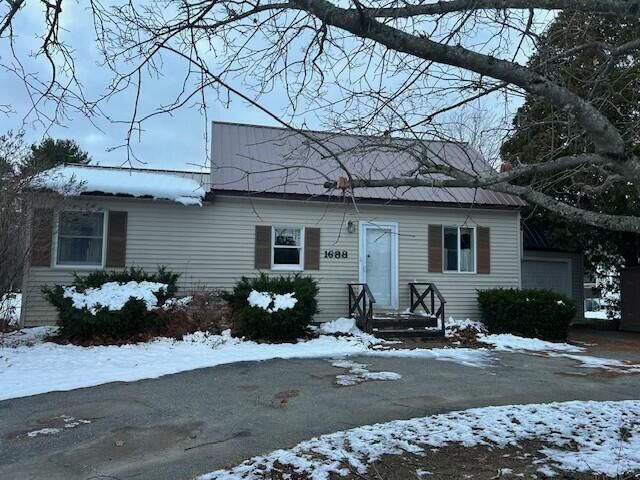 1688 Essex Street  Bangor ME 04401 photo