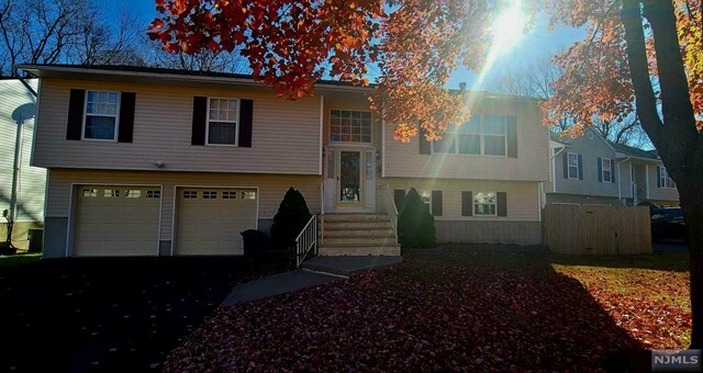 7 Elmwood Court  Par-Troy Hills Twp. NJ 07054 photo