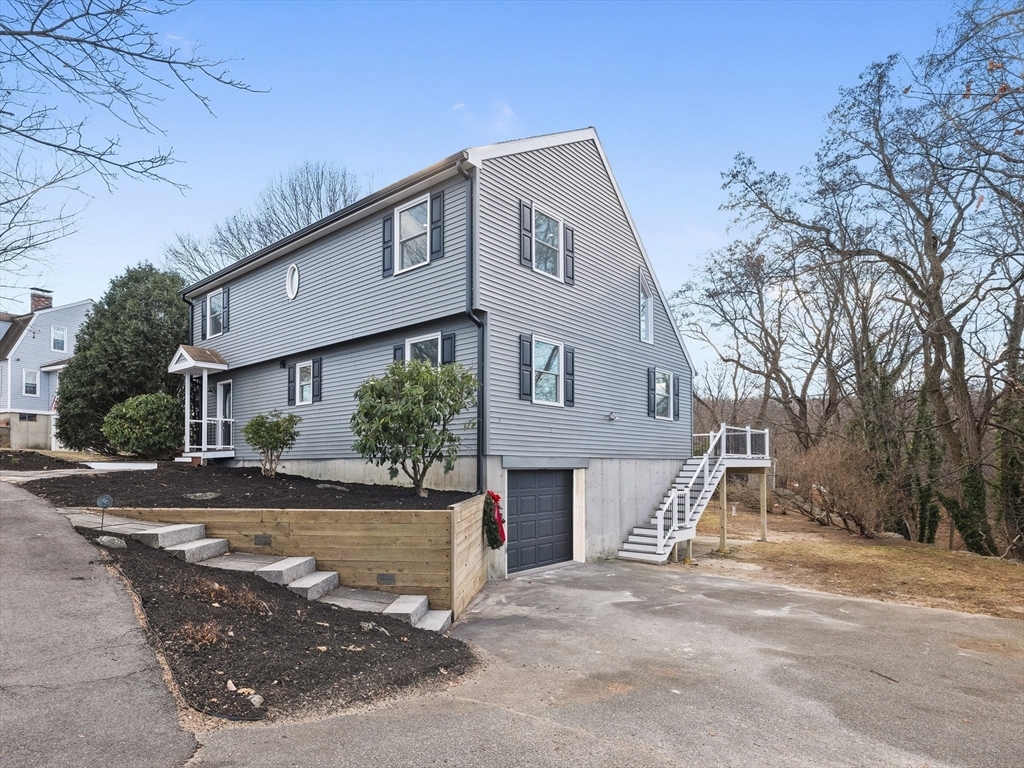 Property Photo: 9 Kathleen Dr MA 01880