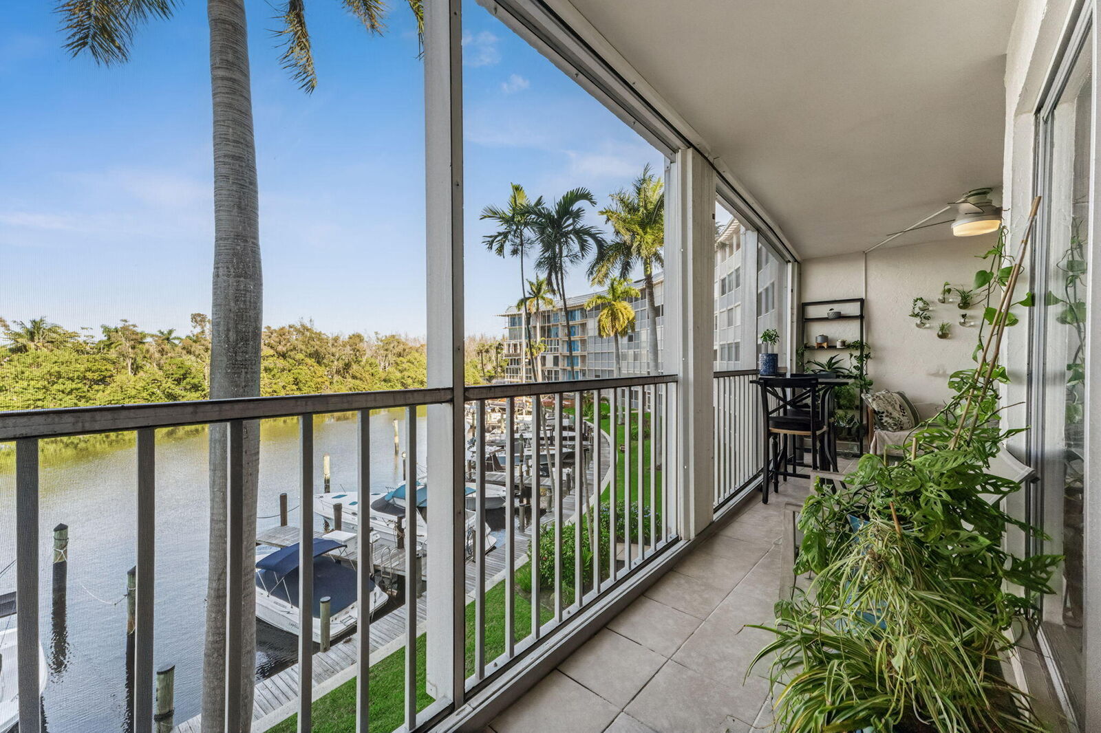 Property Photo:  1301 E Hillsboro Boulevard 303  FL 33441 