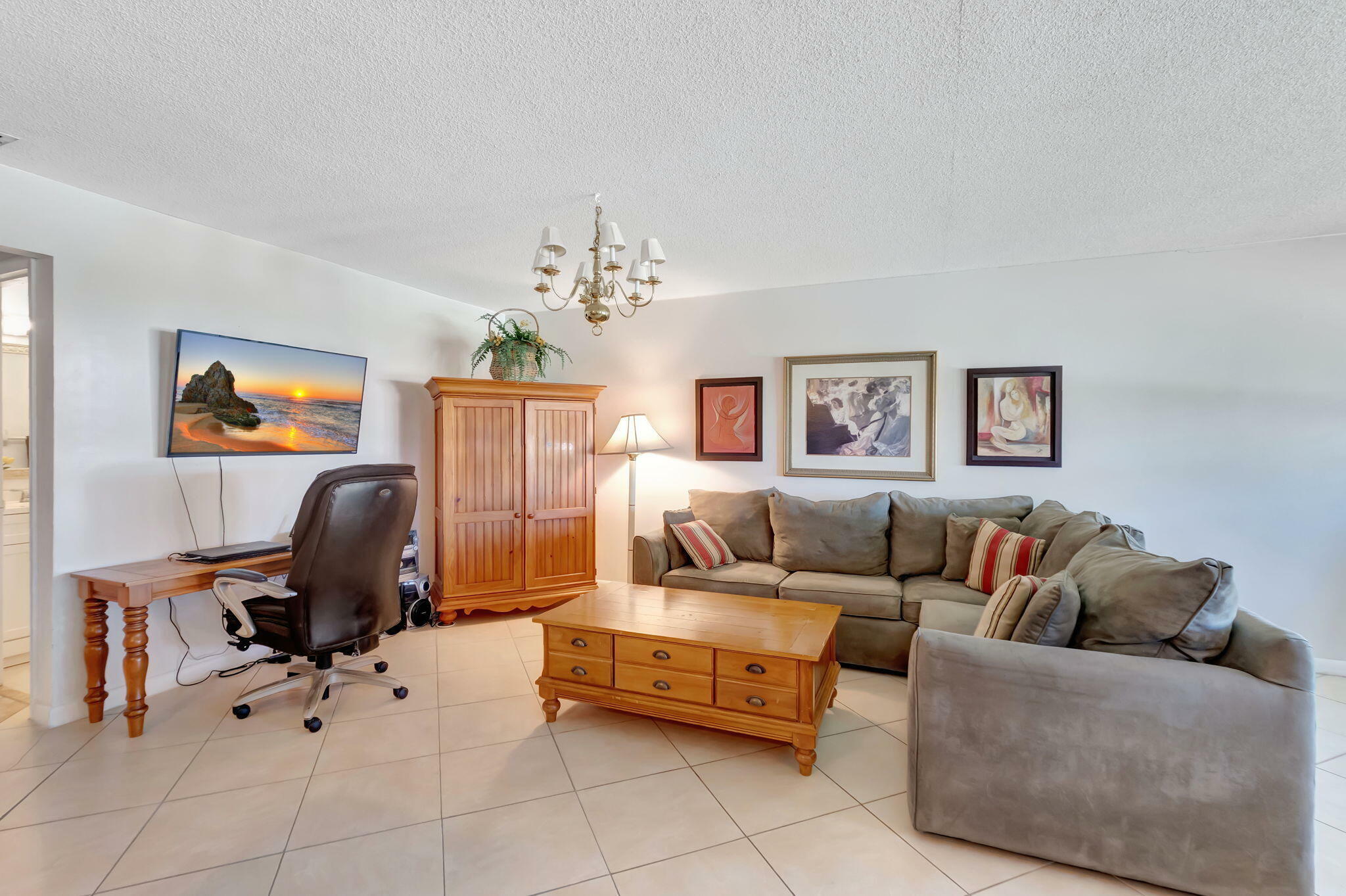 Property Photo:  240 High Point Court C  FL 33435 