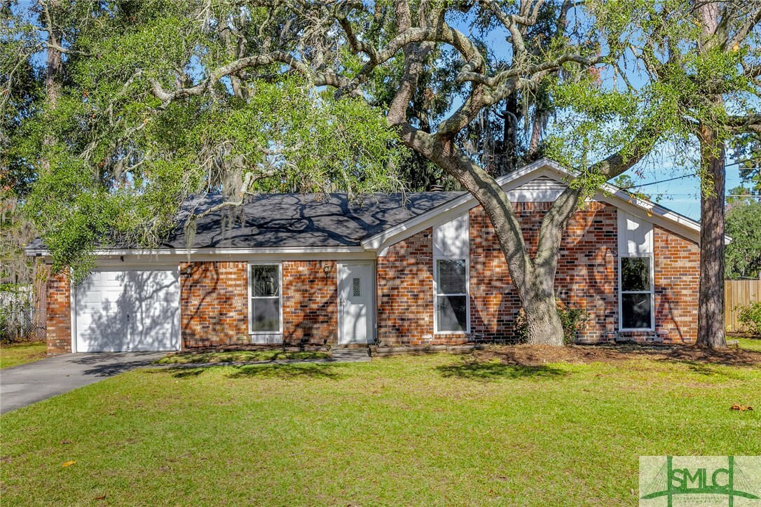 Property Photo:  1504 Marcy Circle  GA 31406 