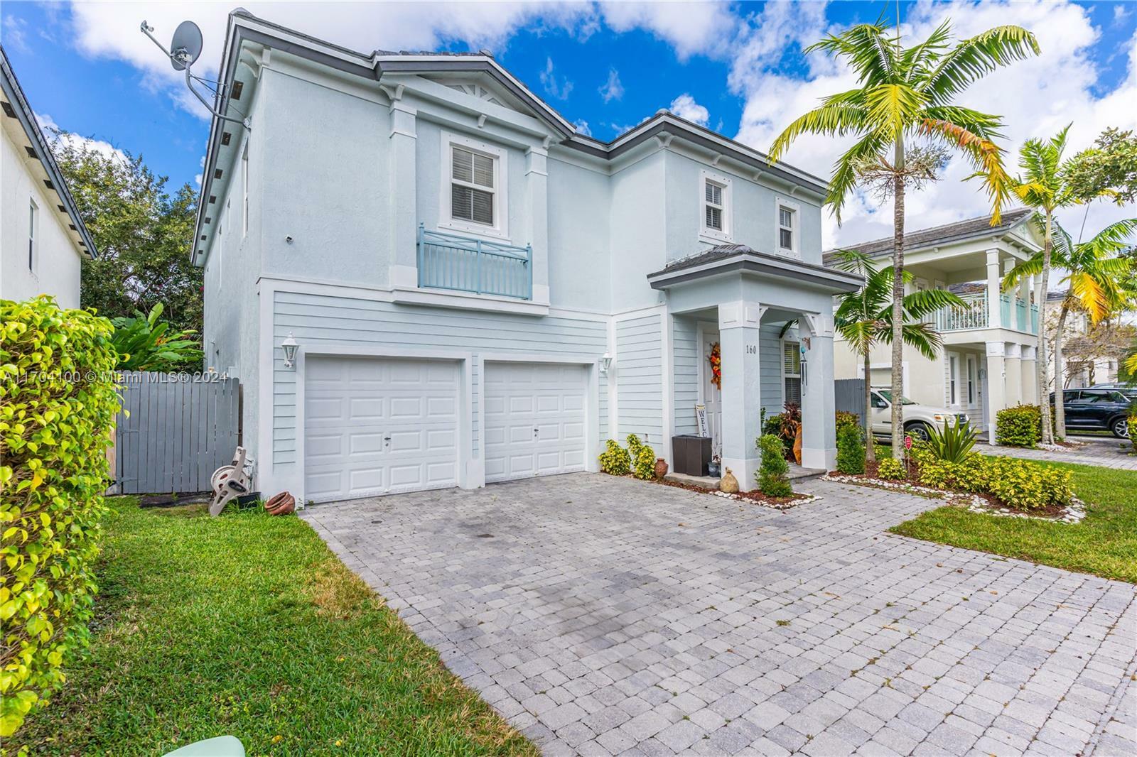 Property Photo:  160 NE 31st Ave  FL 33033 