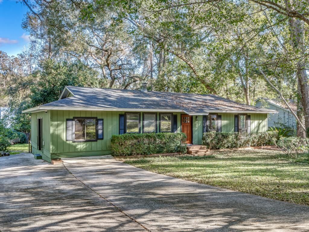 Property Photo:  6447 Cavalcade Trail  FL 32309 