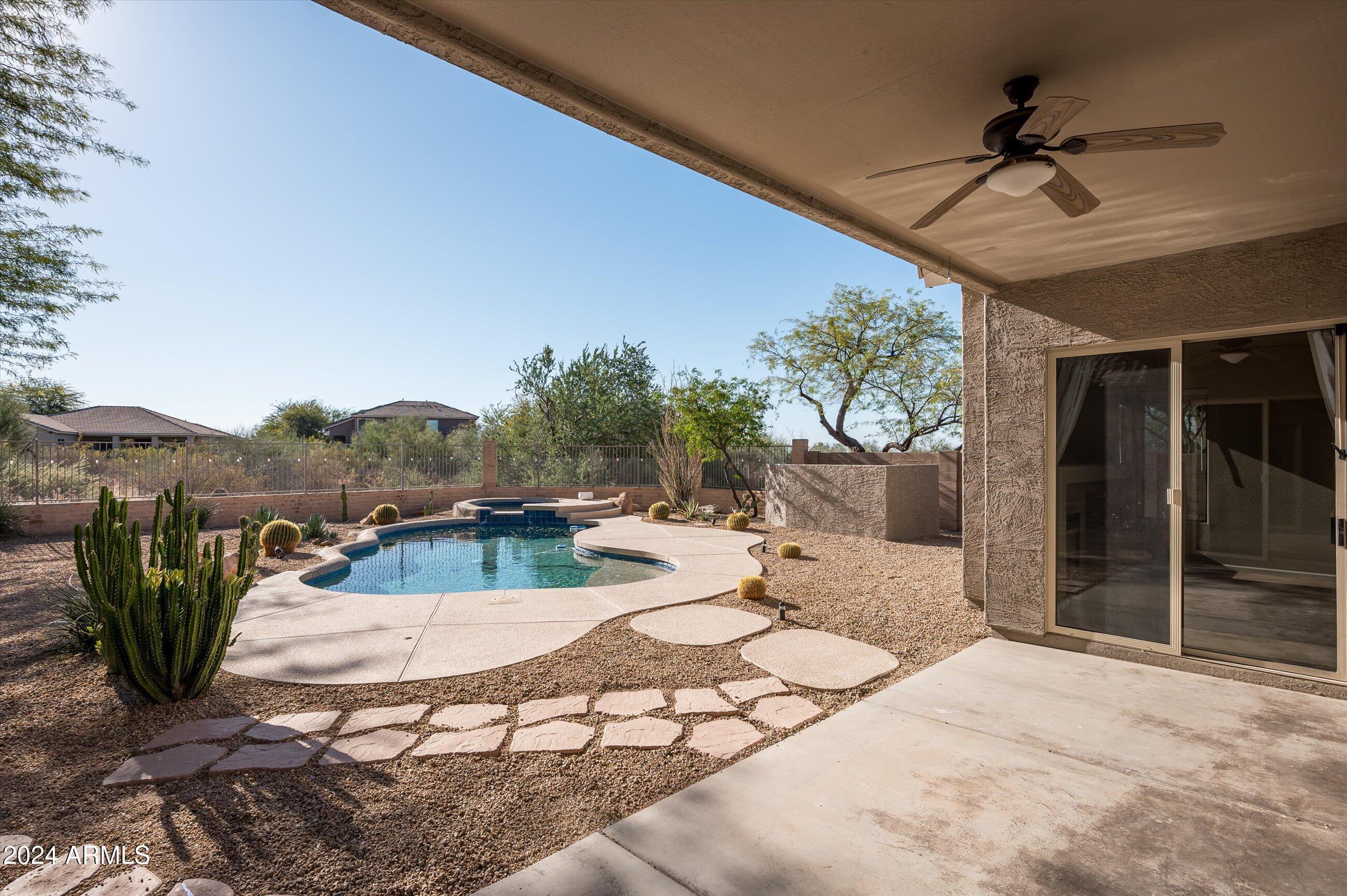 Property Photo:  5209 E Sierra Sunset Trail  AZ 85331 