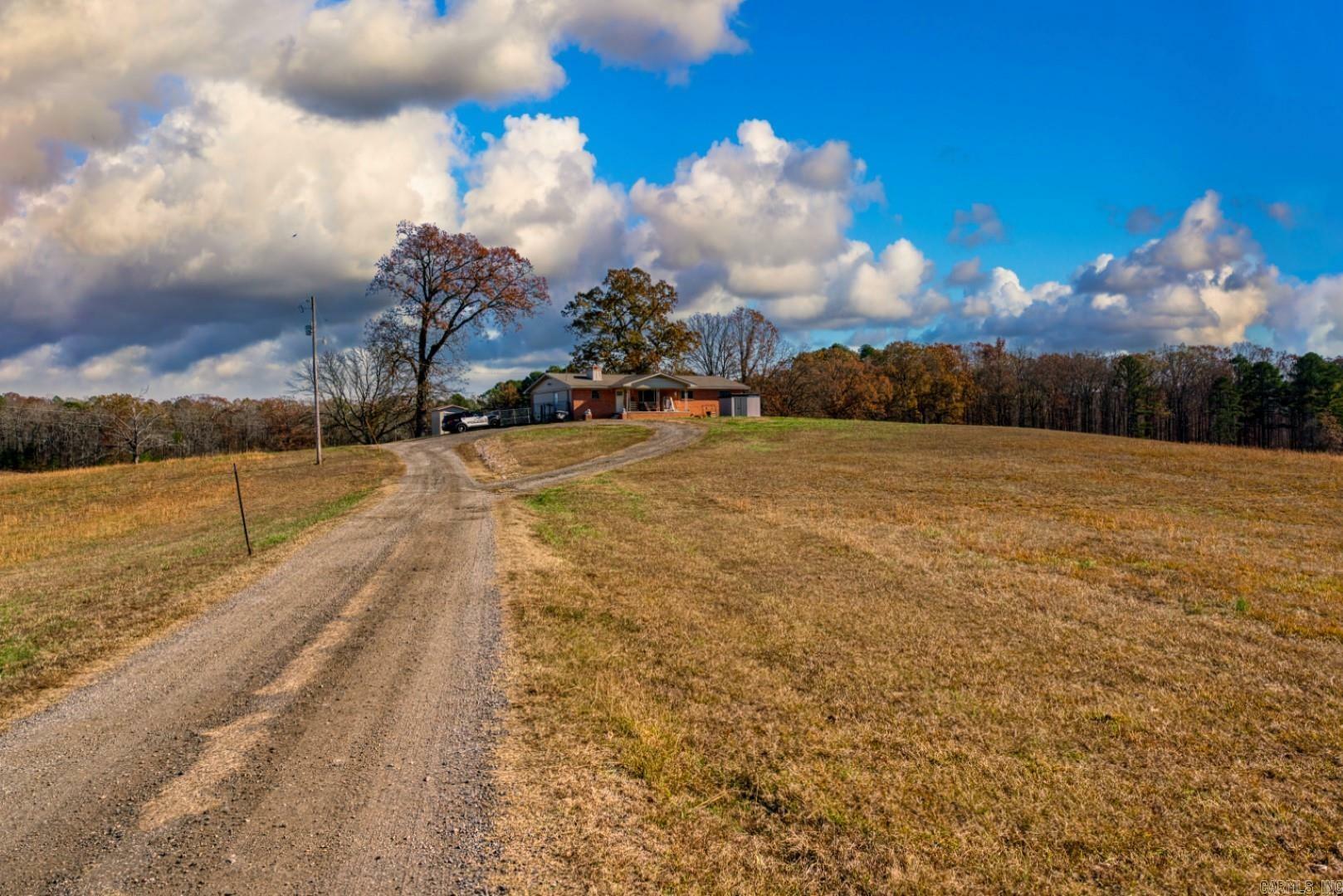 Property Photo:  5500 Mill Creek Road  AR 71901 