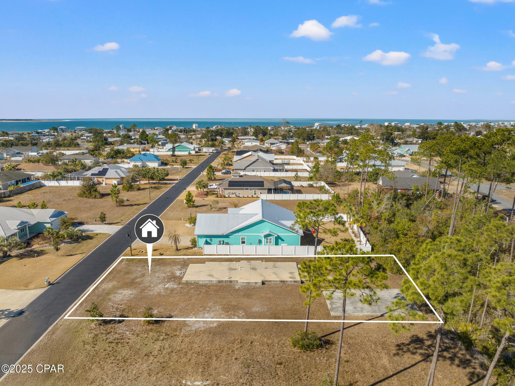 Property Photo: 123 White Blossom Trail FL 32456