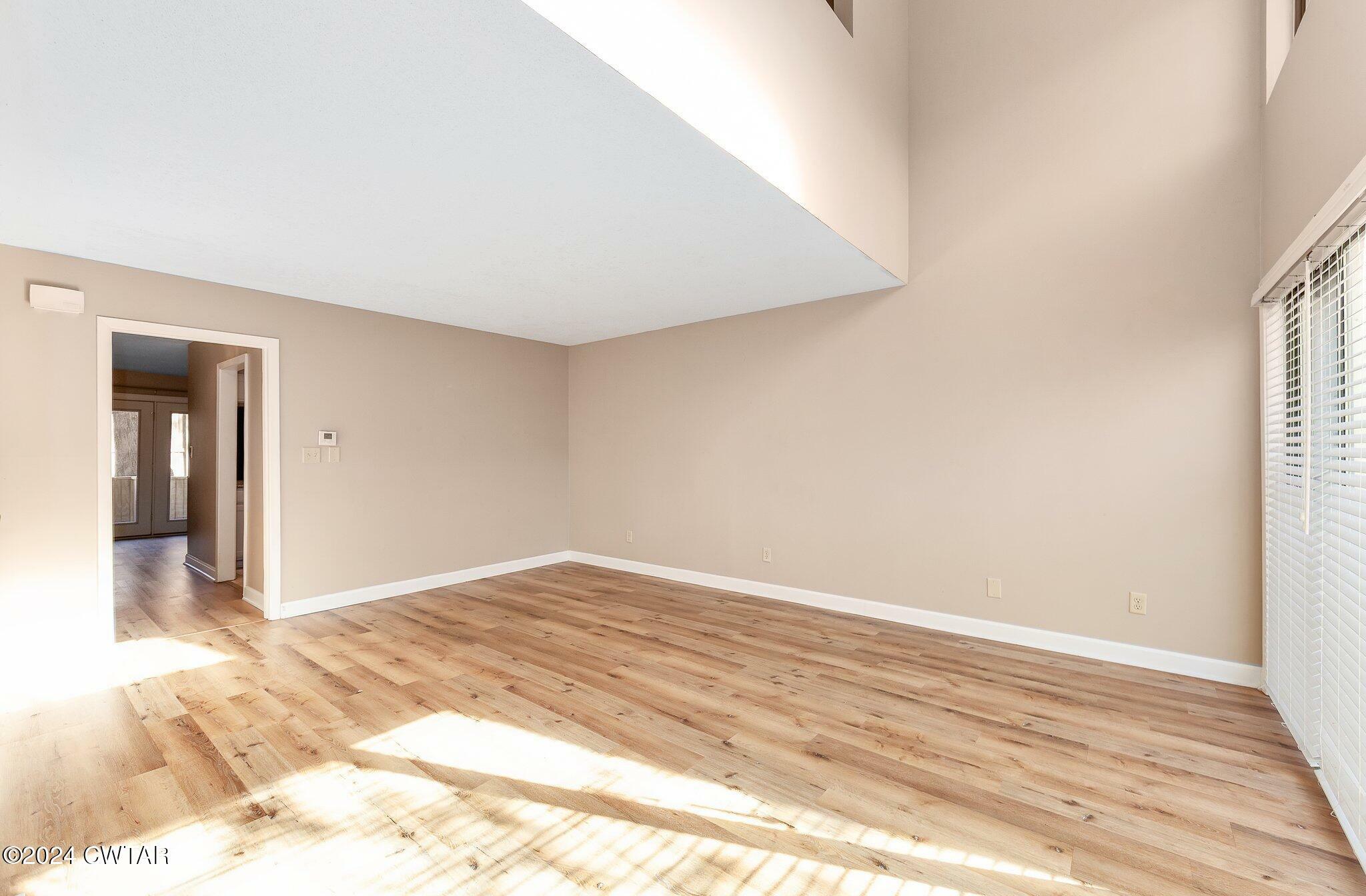 Property Photo:  1104 N Parkway  TN 38305 