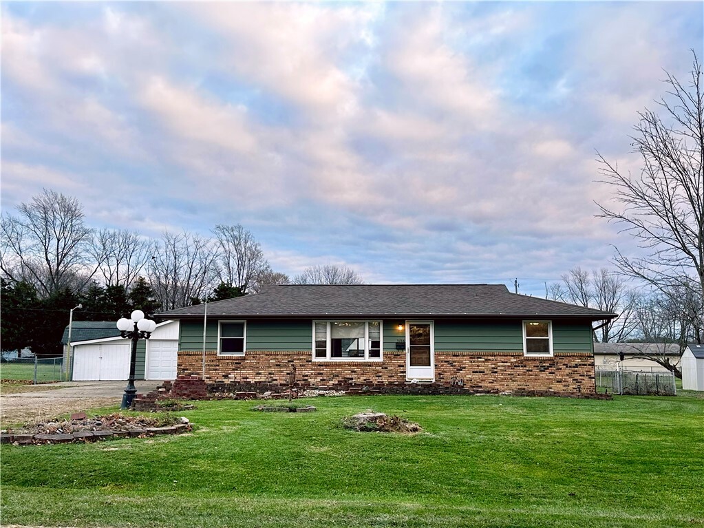 Property Photo:  3166 Wheatland Road  IL 62521 