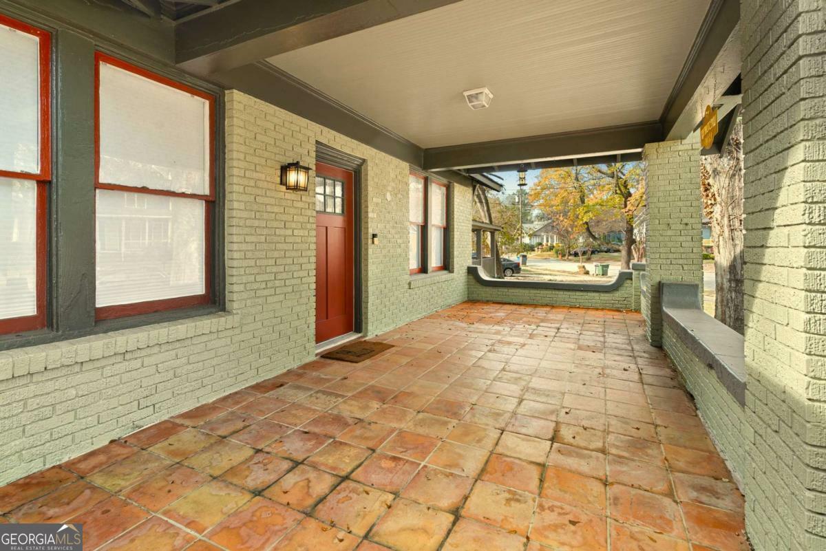 Property Photo:  1524 S Gordon Street SW  GA 30310 