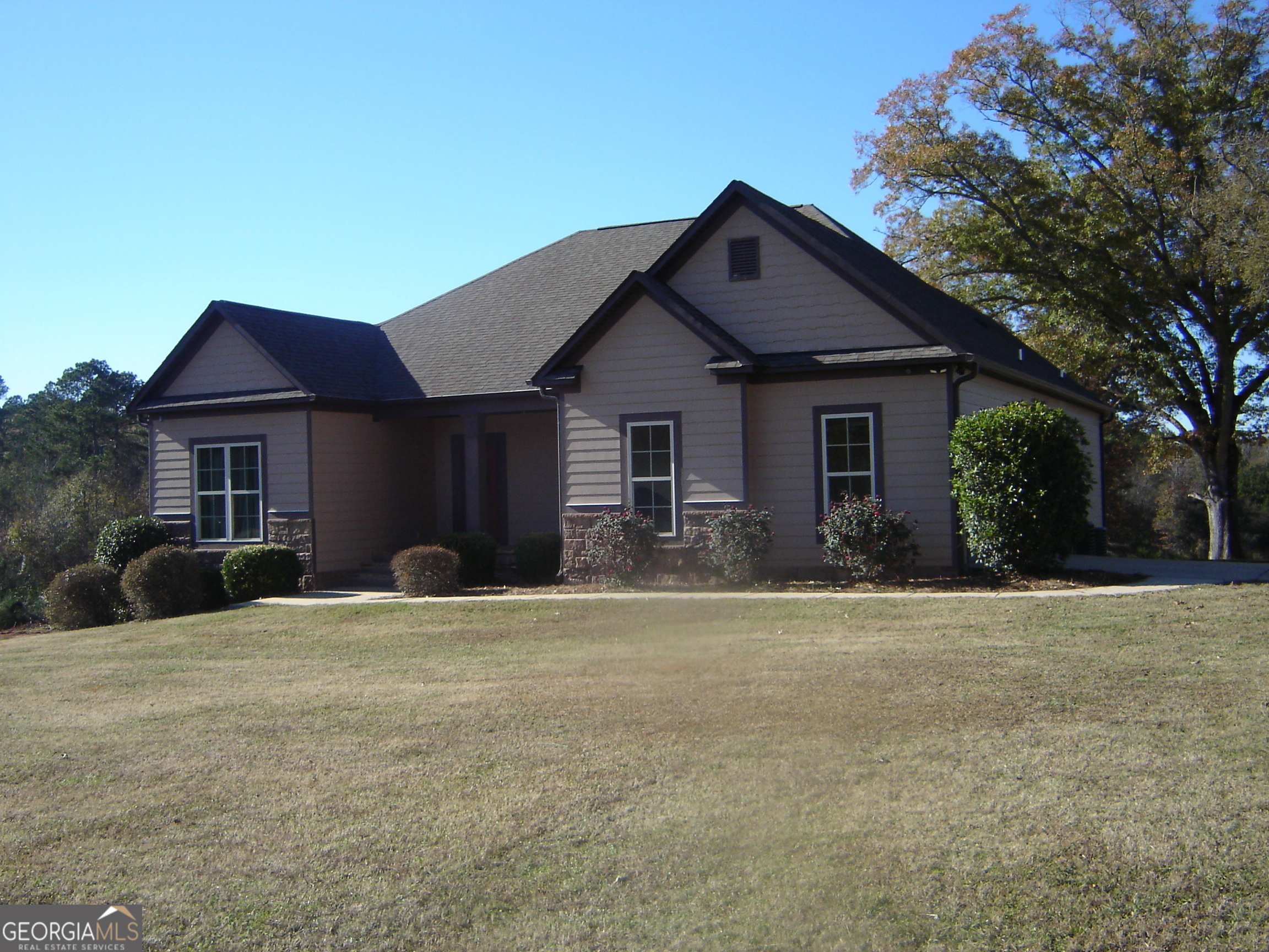 Property Photo:  5160 County Road 263  AL 36863 