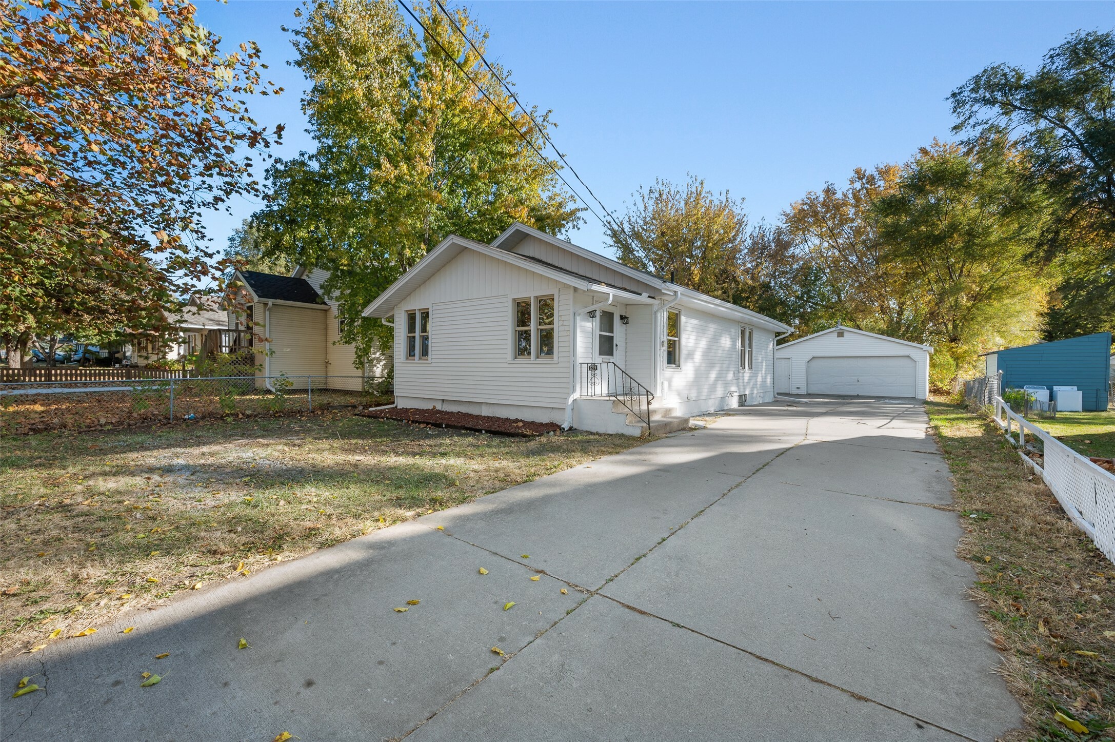 Property Photo:  3219 Cornell Street  IA 50313 