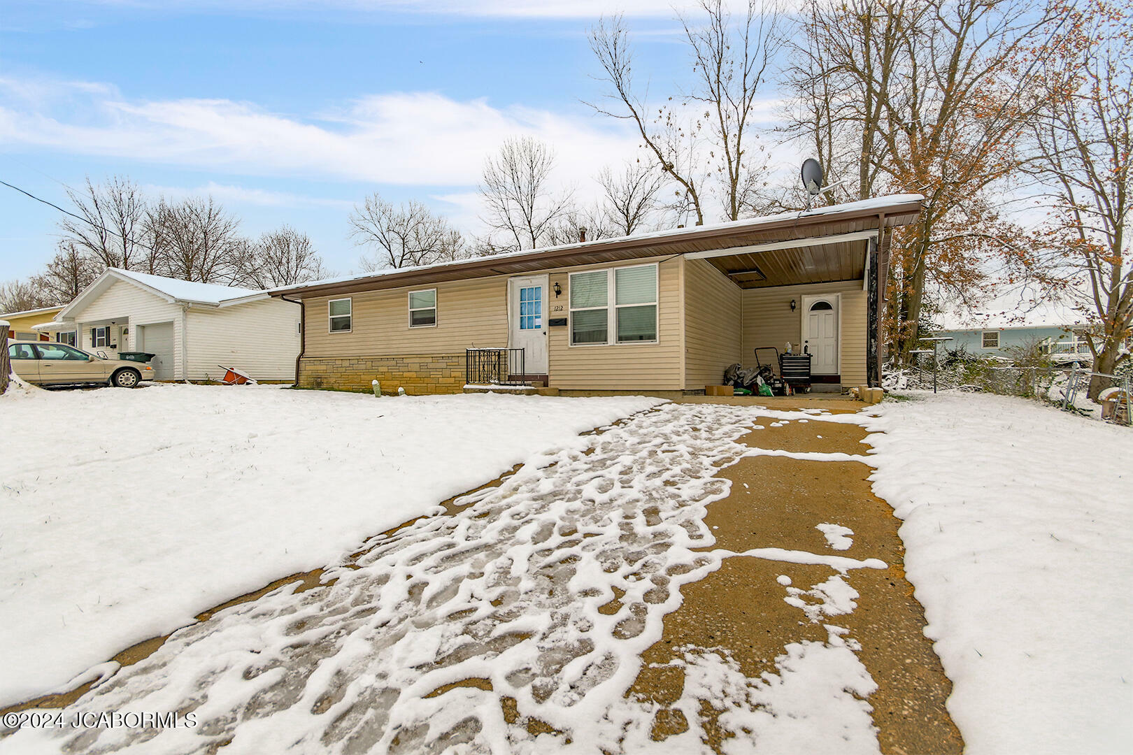 Property Photo:  1212 Lane Street  MO 65251 