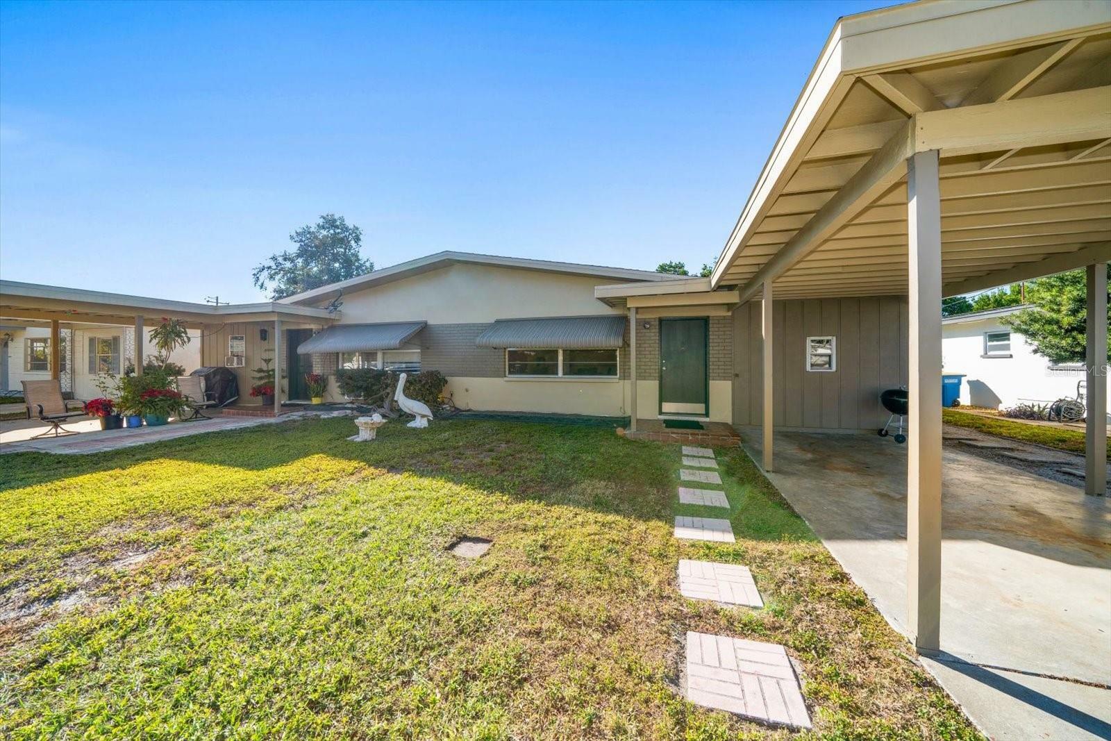 Property Photo:  224 N Mars Avenue  FL 33755 