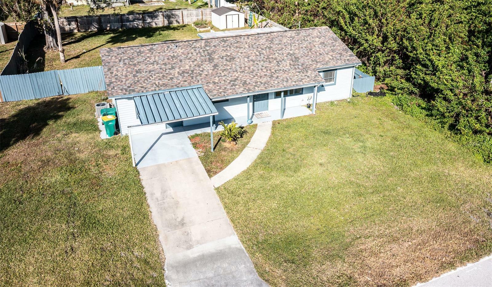 Property Photo:  20310 Lorenzo Avenue  FL 33952 