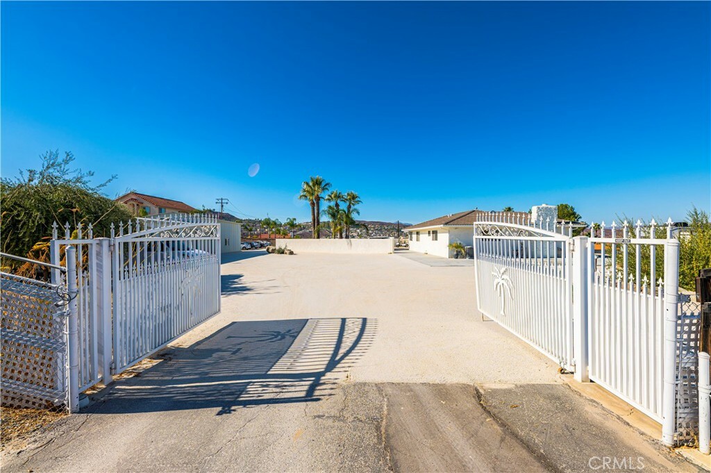 Property Photo:  22475 Loch Lomond Drive  CA 92587 