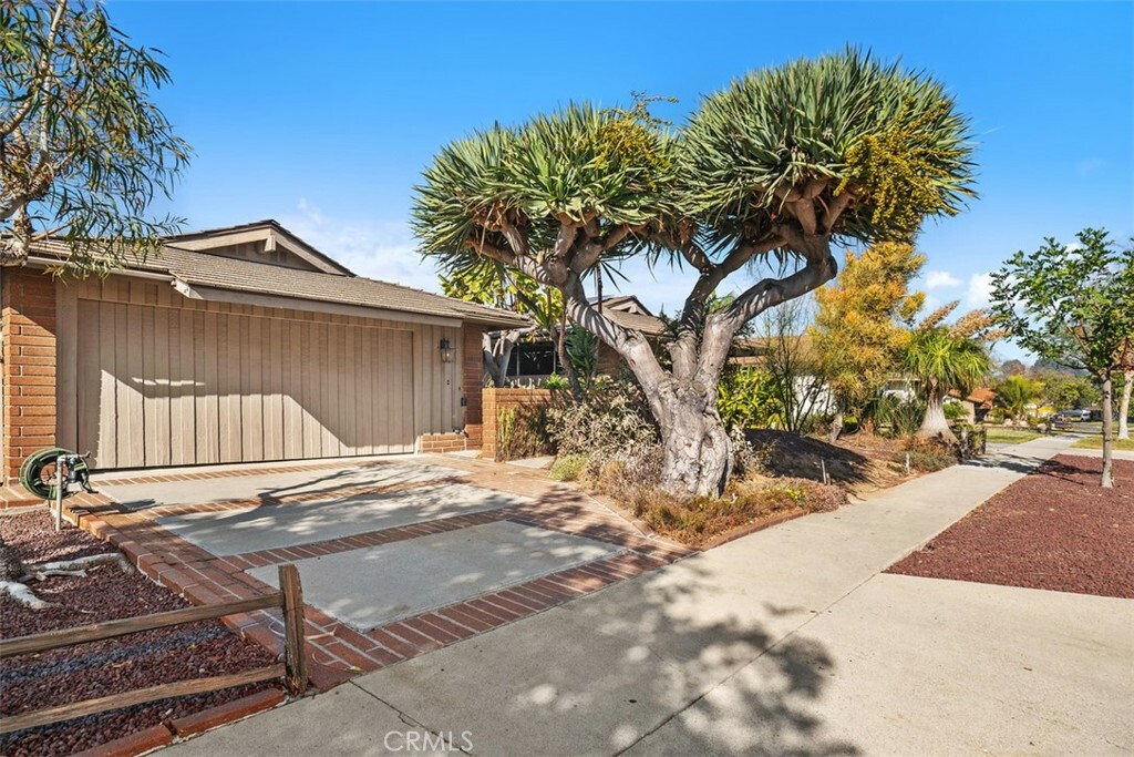 Property Photo:  12717 Heflin Drive  CA 90638 