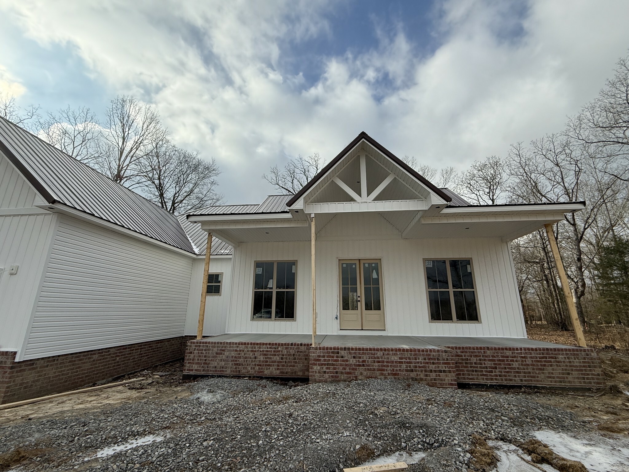 Property Photo:  2238 S Hinton Rd  TN 37171 