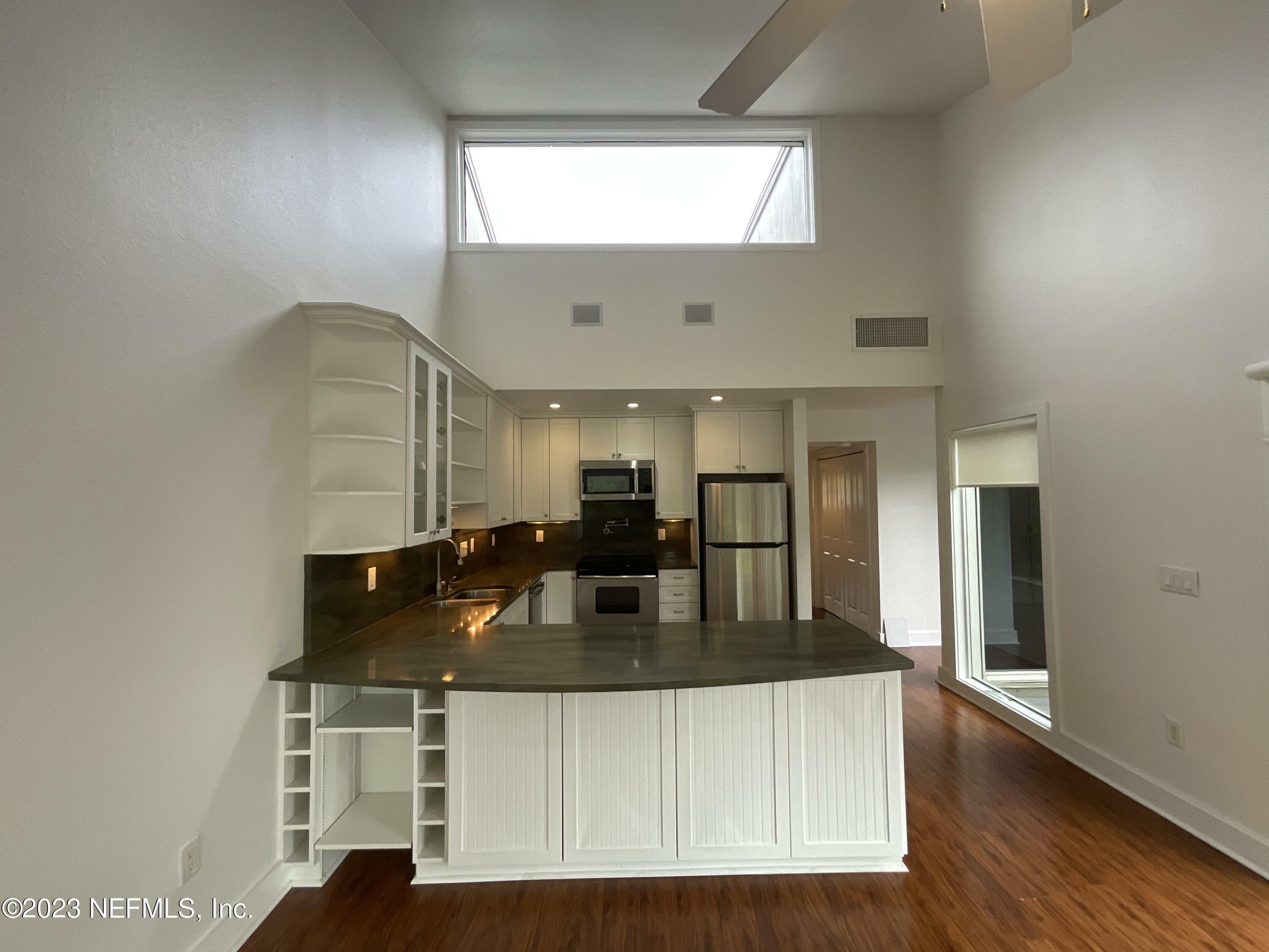 Property Photo:  9932 Sawgrass Drive E  FL 32082 