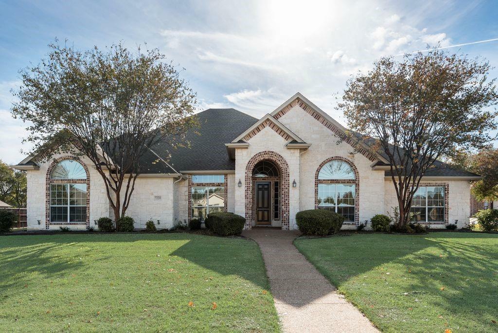 Property Photo:  7220 Colwell Drive  TX 76065 