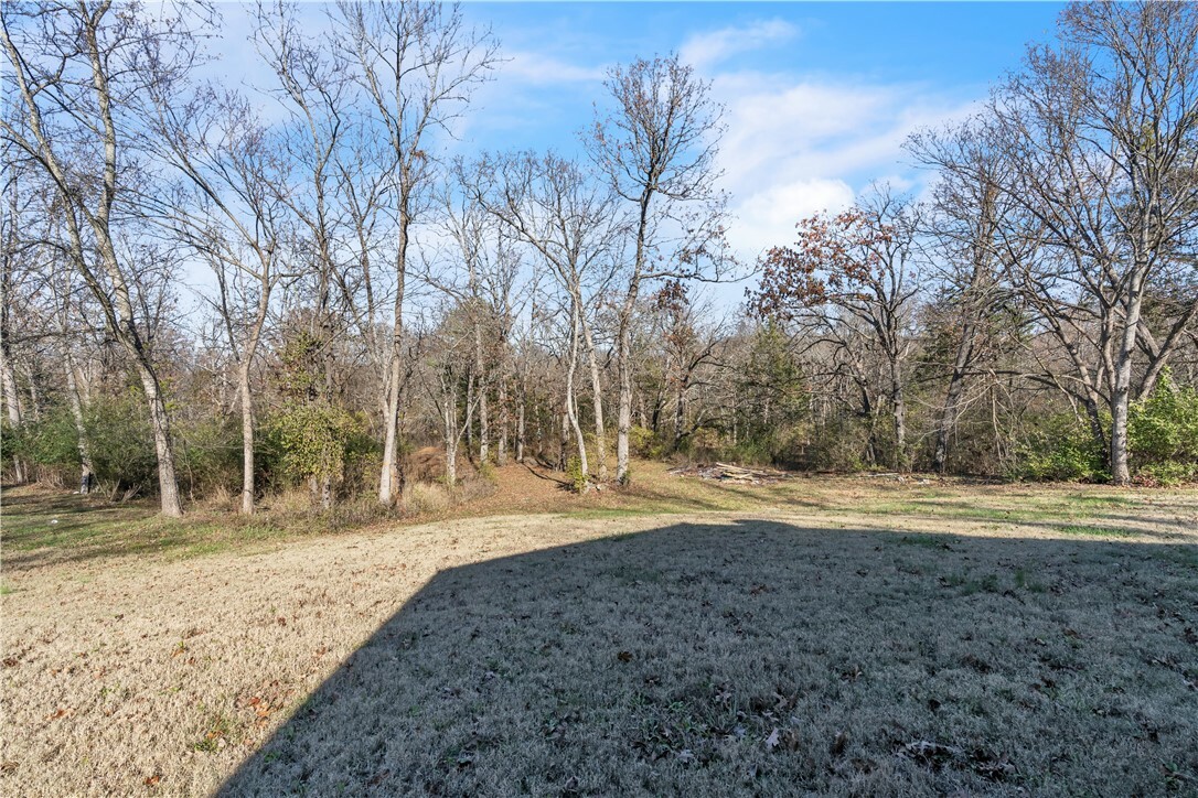 Property Photo:  506 W Whillock Street  AR 72701 