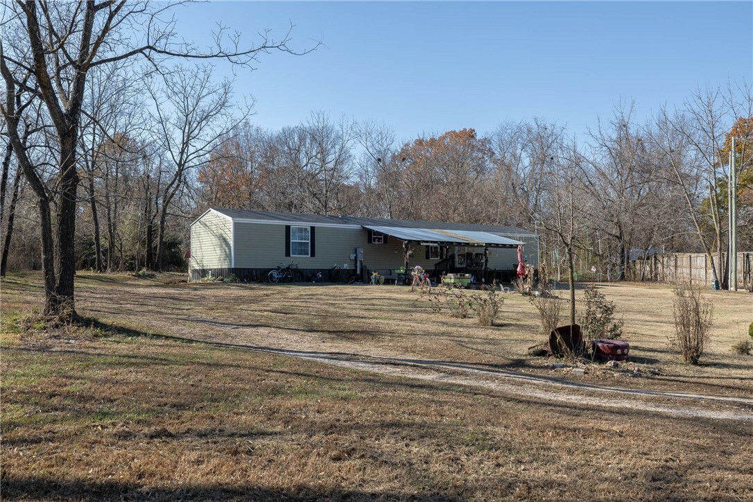 Property Photo:  12977 Kelly Road  AR 72762 