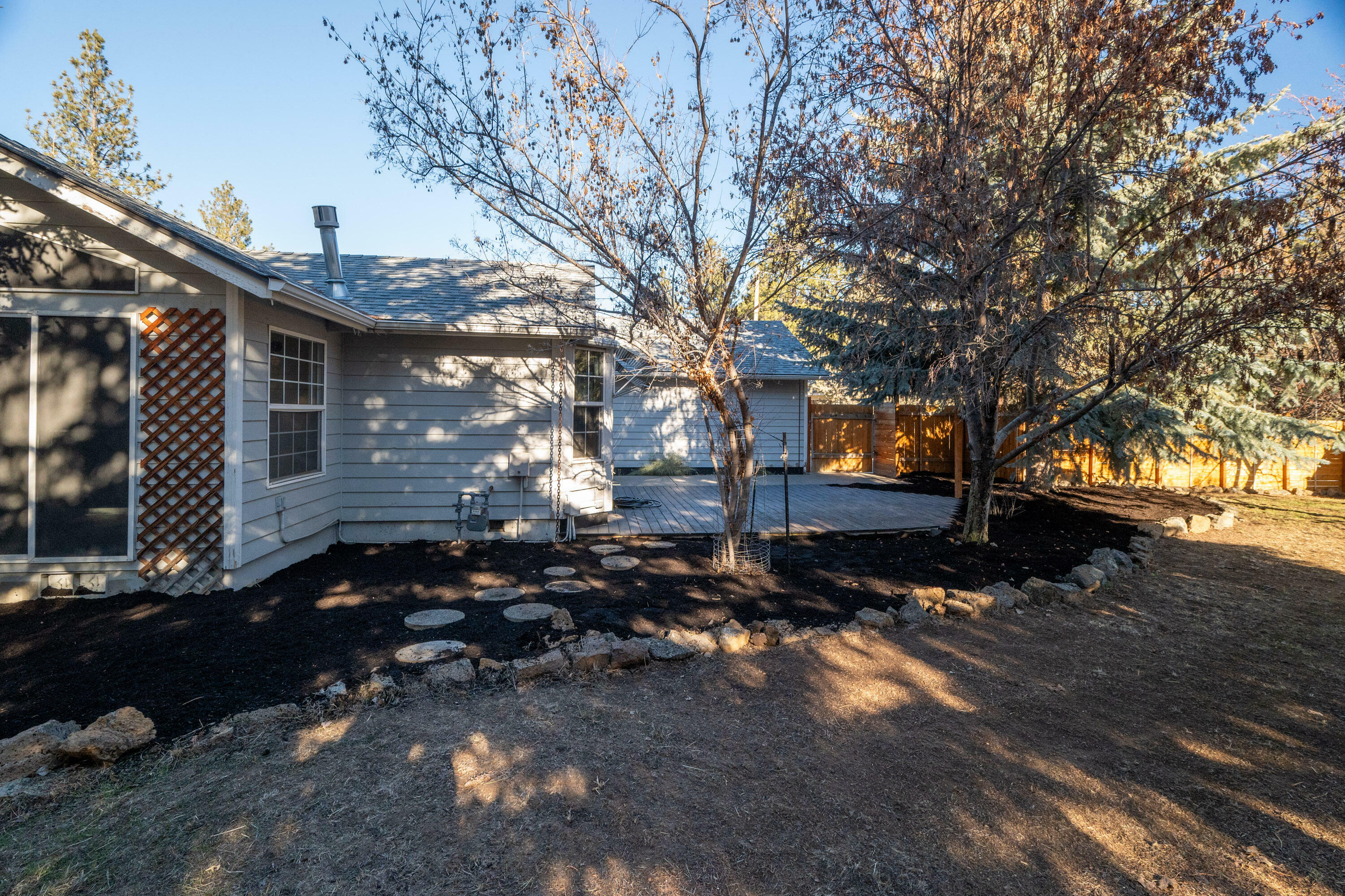 Property Photo:  61241 Benham Road  OR 97702 