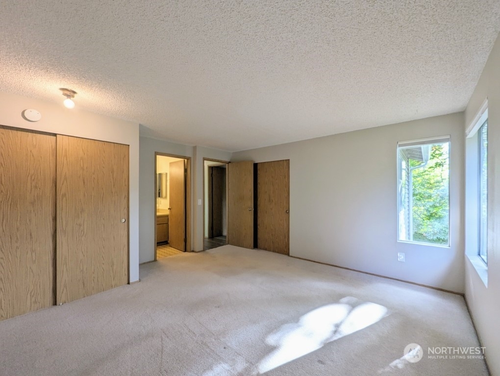 Property Photo:  13717  135th Avenue NE  WA 98034 