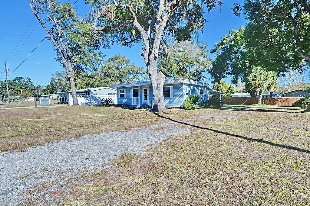 Property Photo:  1421 N Little Carmen Terrace  FL 34453 