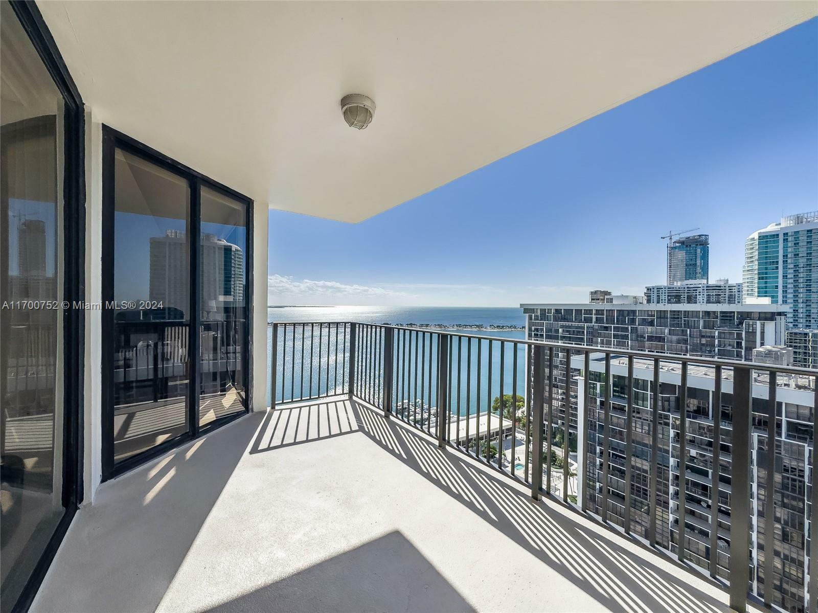 Property Photo:  1901 Brickell Ave B2404  FL 33129 