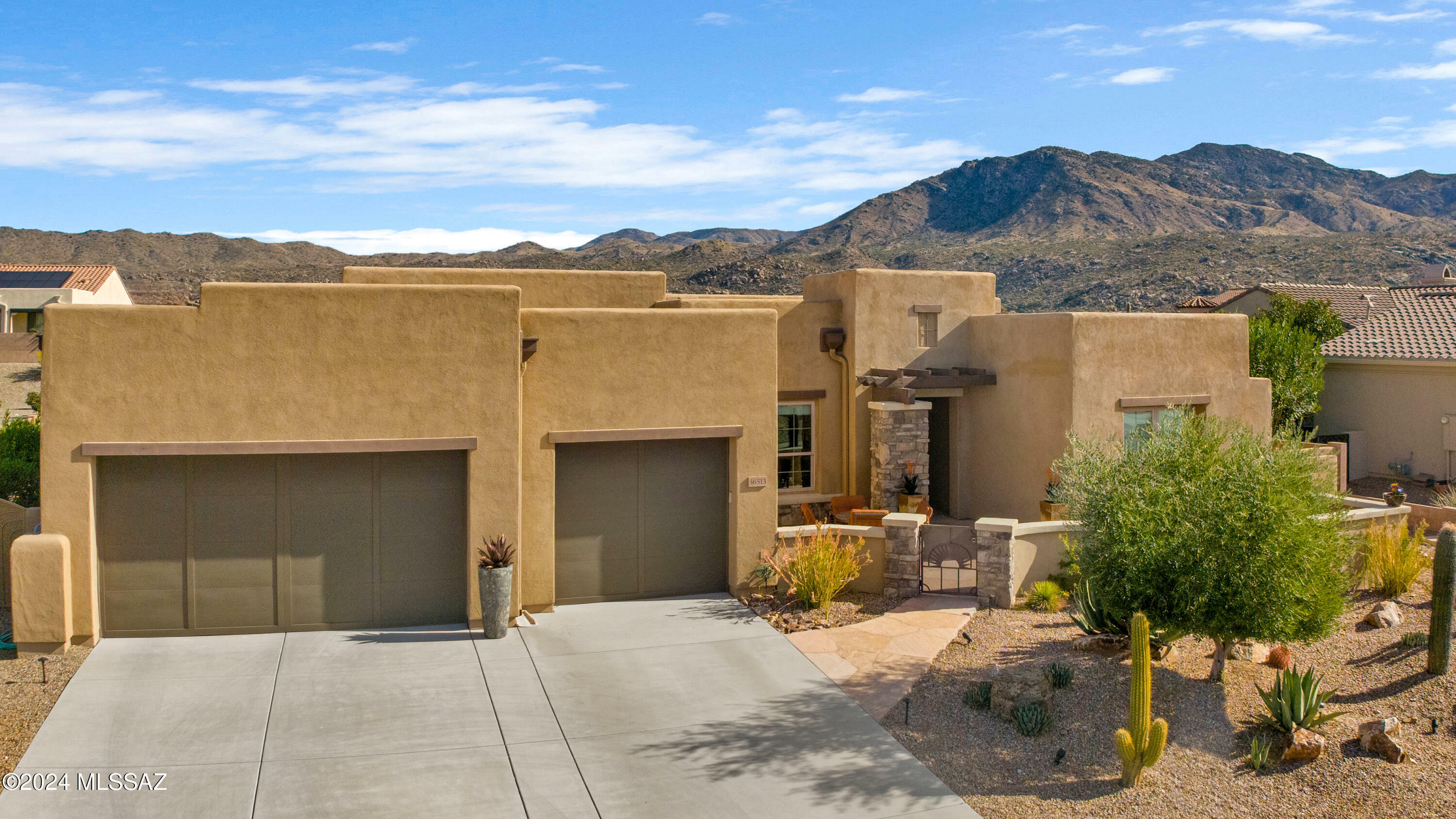 Property Photo:  36513 S Cactus Lane  AZ 85739 