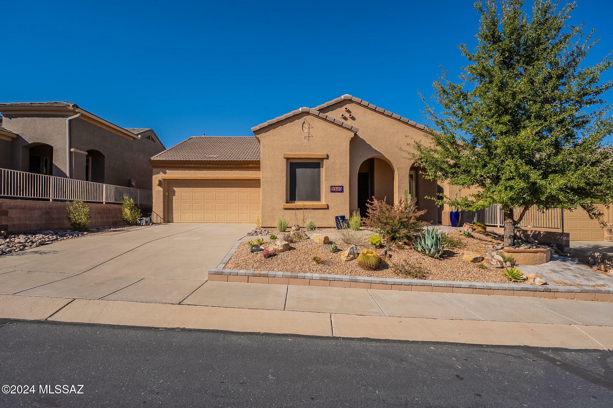 Property Photo:  5880 S Painted Canyon Drive  AZ 85622 